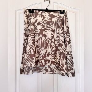 Vince Camuto High Low Skirt in Brown and Cream Abstract Print Size 6